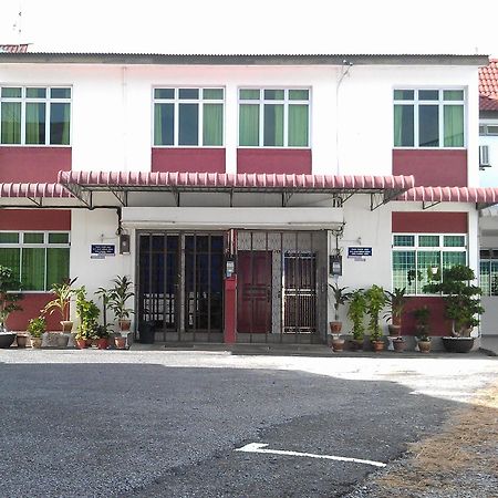 Megastar Inn Vacation Stay Kangar Buitenkant foto