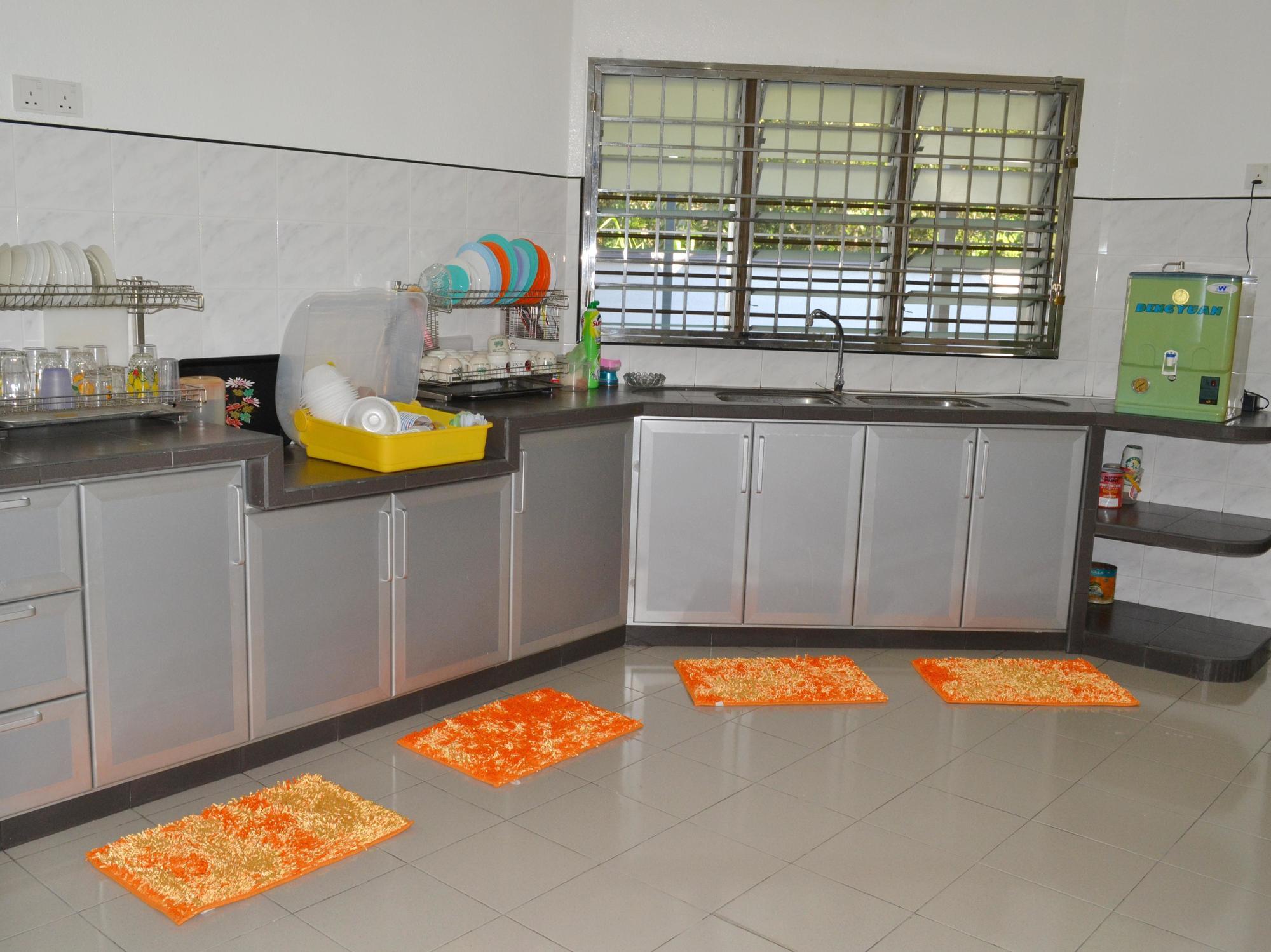 Megastar Inn Vacation Stay Kangar Buitenkant foto